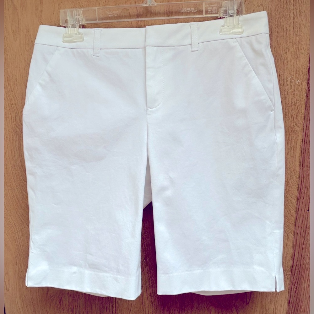 Lilly Pulitzer White Shorts Size 2